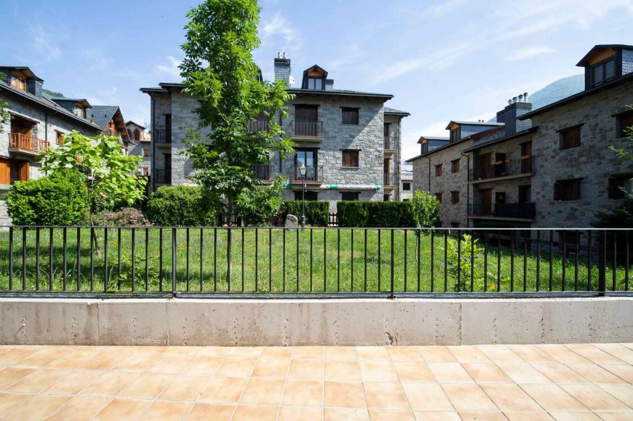 Mincholet, Bajo Con Gran Terraza Apartment Villanova Bagian luar foto