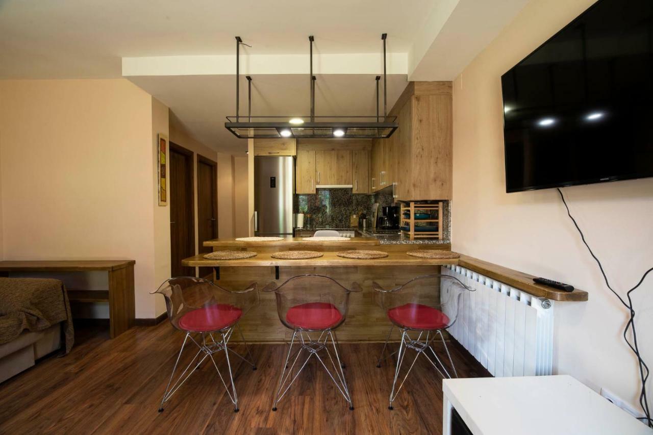 Mincholet, Bajo Con Gran Terraza Apartment Villanova Bagian luar foto